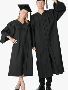 Graduation Gown Only 51 (M) 5'6" - 5'8" MATTE BLACK Worn 1X High School College